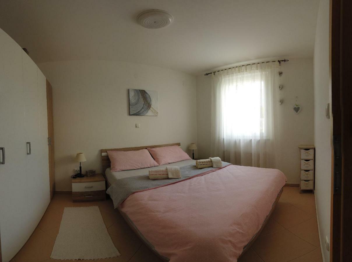 Apartment - Ivo ชิซิชี ภายนอก รูปภาพ